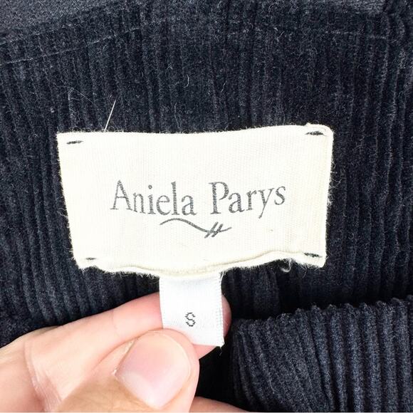 Aniela Parys Black Corduroy Cropped Straight Leg Overalls Size S Minimalist - Picture 9 of 14